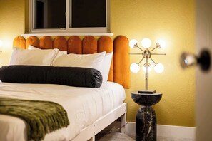 6 bedrooms, iron/ironing board, travel cot, free WiFi