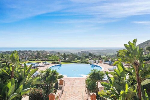 Sunny balcony with pool by Costarentals - Ref M52