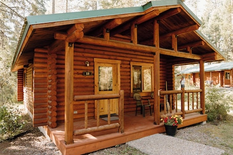 Exterior. North Forty Resort