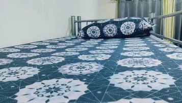 1 bedroom, in-room safe, desk, WiFi