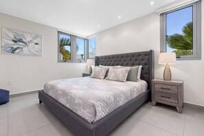 3 bedrooms, desk, iron/ironing board, travel crib