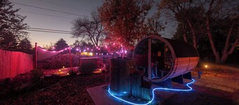 Modern Farmhouse Retreat with Hot Tub, Sauna & Cold Plunge Near Denver