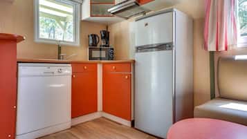 雪櫃、微波爐、洗碗機、咖啡機/沖茶器