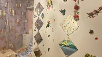 Slaapzaal, 1 slaapkamer, roken, uitzicht op bergen | Interieur