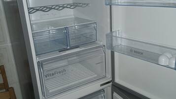 Slaapzaal, 1 slaapkamer, roken, uitzicht op bergen | Interieur