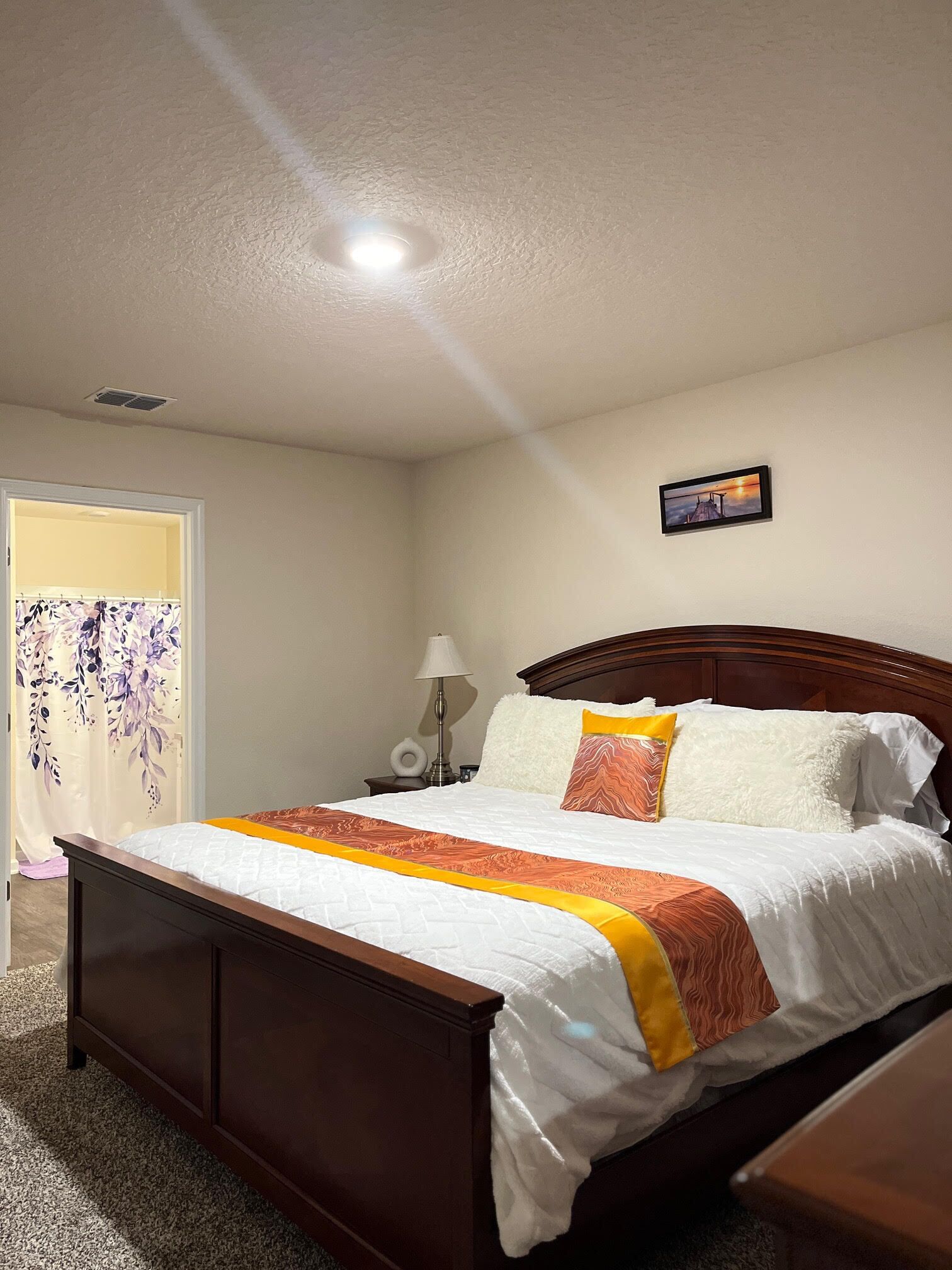 4 chambres, fer et planche à repasser, lit parapluie, Wi-Fi