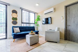 Apartment (11G) | Living room