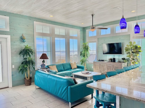 Breathtaking Beachfront Ocean Views! Private Pool/Beach Access/Elevator/Sleeps14