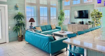 Breathtaking Beachfront Ocean Views! Private Pool/Beach Access/Elevator/Sleeps14