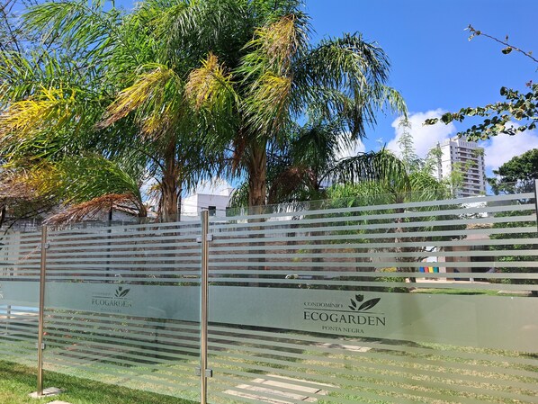 Property grounds - AP Temporada Ponta Negra: DocedaVIDA REFUGE, close to tourist attractions, family-friendly (Natal)