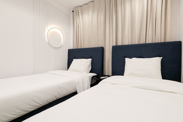 3 chambres, fer et planche à repasser, lit de bébé portatif, Wi-Fi