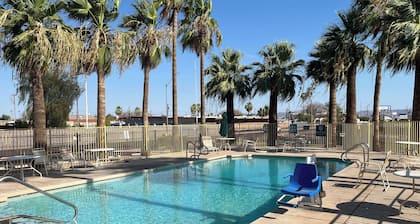Studio 6 Phoenix, AZ - Midtown
