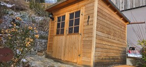 Exterior detail - Bed and Breakfast 'Glückauf' with Mountain View, Shared Terrace and Wi-Fi (Wenns)