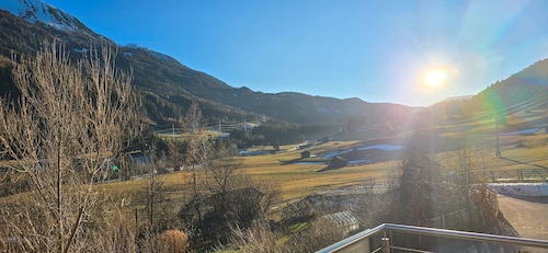 Bed and Breakfast 'Alpenblick' with Mountain View, Shared Terrace and Wi-Fi