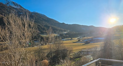 Bed and Breakfast 'Alpenblick' with Mountain View, Shared Terrace and Wi-Fi
