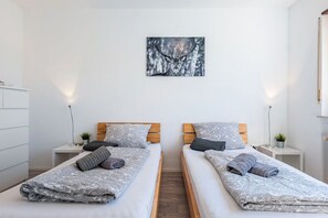 1 soverom, wi-fi (inkludert) og sengetøy