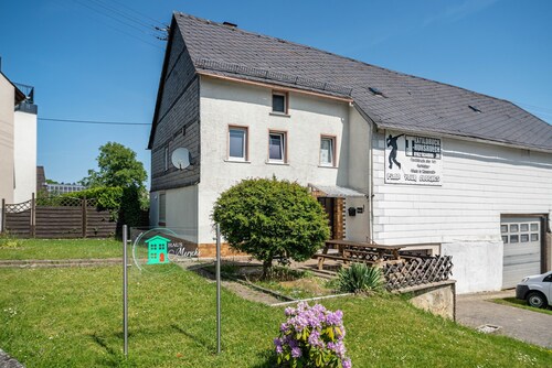 Ferienhaus 'Mersche' mit privater Terrasse, privatem Garten und Wi-Fi