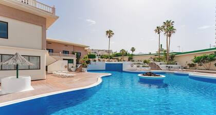 Las Galgas Ocean Beach Club Paraiso Air Conditioning Wi-Fi
Parking