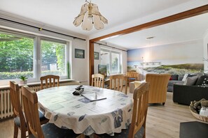 Dining - Holiday Home 'Gerda' with Private Terrace, Private Garden and Wi-Fi (Stadum)
