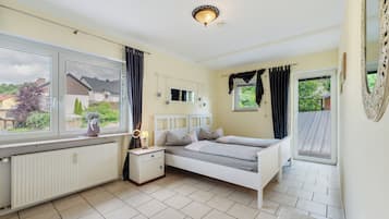 2 Schlafzimmer, Bügeleisen/Bügelbrett, kostenloses WLAN, Bettwäsche