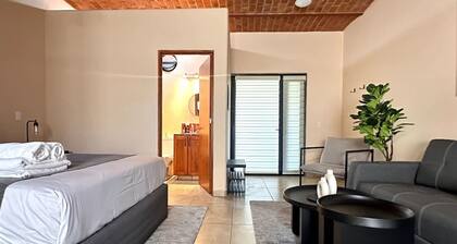 Cozy Studio Refreshing Pool