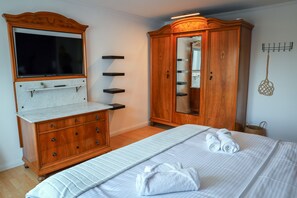 2 Schlafzimmer, Bügeleisen/Bügelbrett, kostenloses WLAN, Bettwäsche