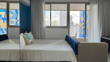 Apartamento conforto | 1 quarto, escrivaninha, espaço de trabalho para notebook