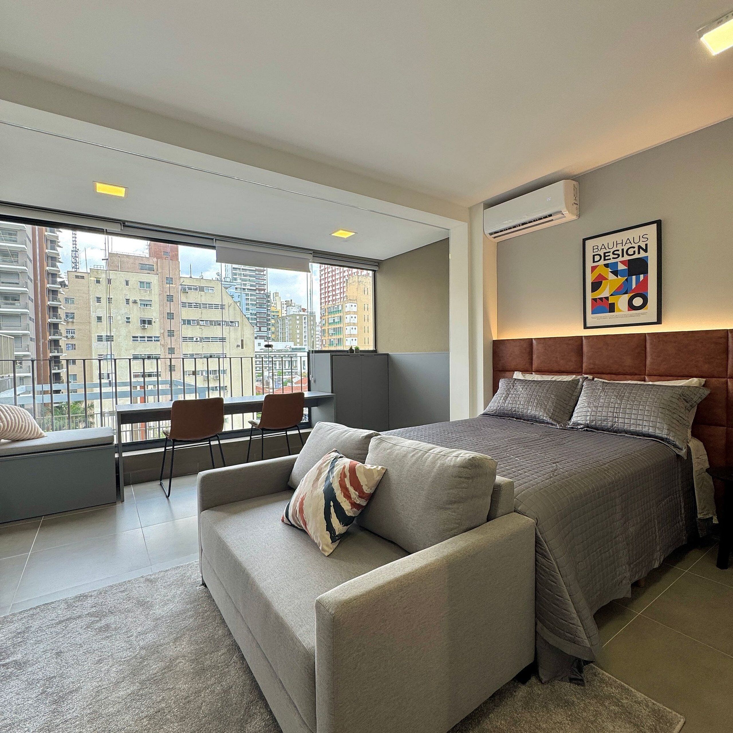 apartman | 1 hálószoba, íróasztal és laptophoz jól használható munkafelület