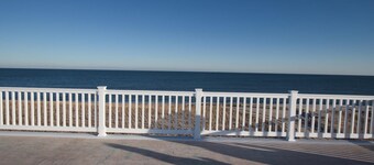 Loveladies - ~LBI~ - Stupendous - Five/Six Bedroom - Oceanfront