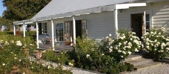 Riverbank Cottage