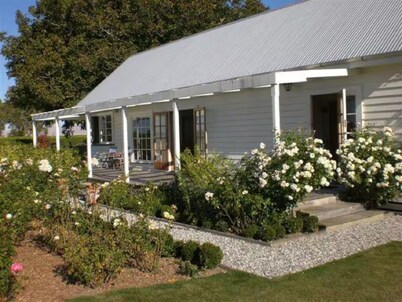 Riverbank Cottage