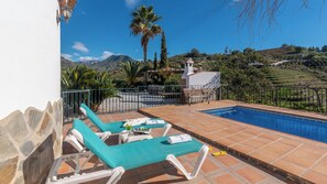 A heated pool - Casa Carolina Cómpeta by Ruralidays (Málaga)