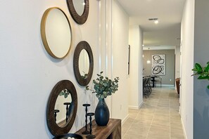 Interior - Book Now for Unforgettable Family Vacations in the Perfect Getaway Home! (Kissimmee)