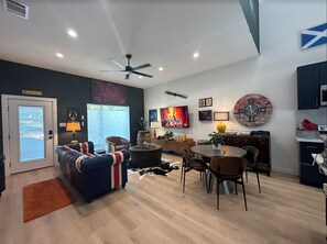 TV connectée, jeux vidéo, chaîne hi-fi