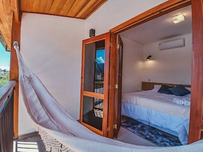 Chambre Double | Literie de qualité supérieure, surmatelas, bureau