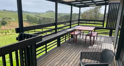 Willow Equestrian Cottage - Inspiring Rural Views and Local Activities