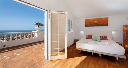 Holiday Villa 'Marbella-Heated Private Pool' with Sea Views