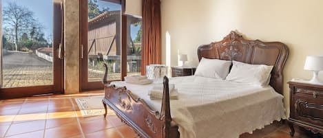 8 chambres, fer et planche Ă repasser, accĂšs au Wi-Fi (inclus)