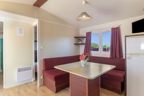 تناول الطعام