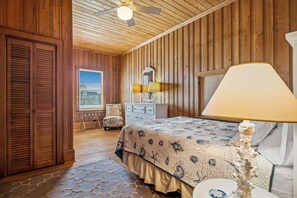 5 Schlafzimmer, Bügeleisen/Bügelbrett, kostenloses WLAN, Bettwäsche