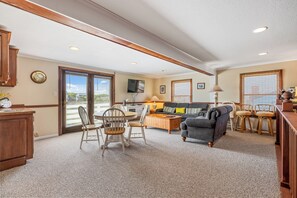 Téléviseur connecté, foyer