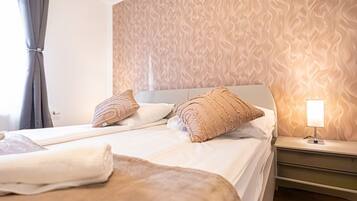 2 bedrooms, bed sheets