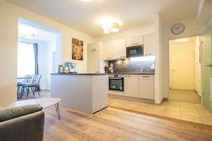 Fridge, microwave, oven, coffee/tea maker