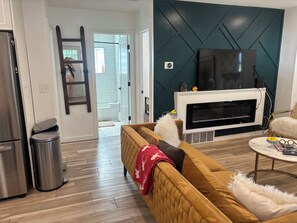 Smart TV - As close to ski in ski out you can get for a home in park city 1.5. Blocks (Park City)