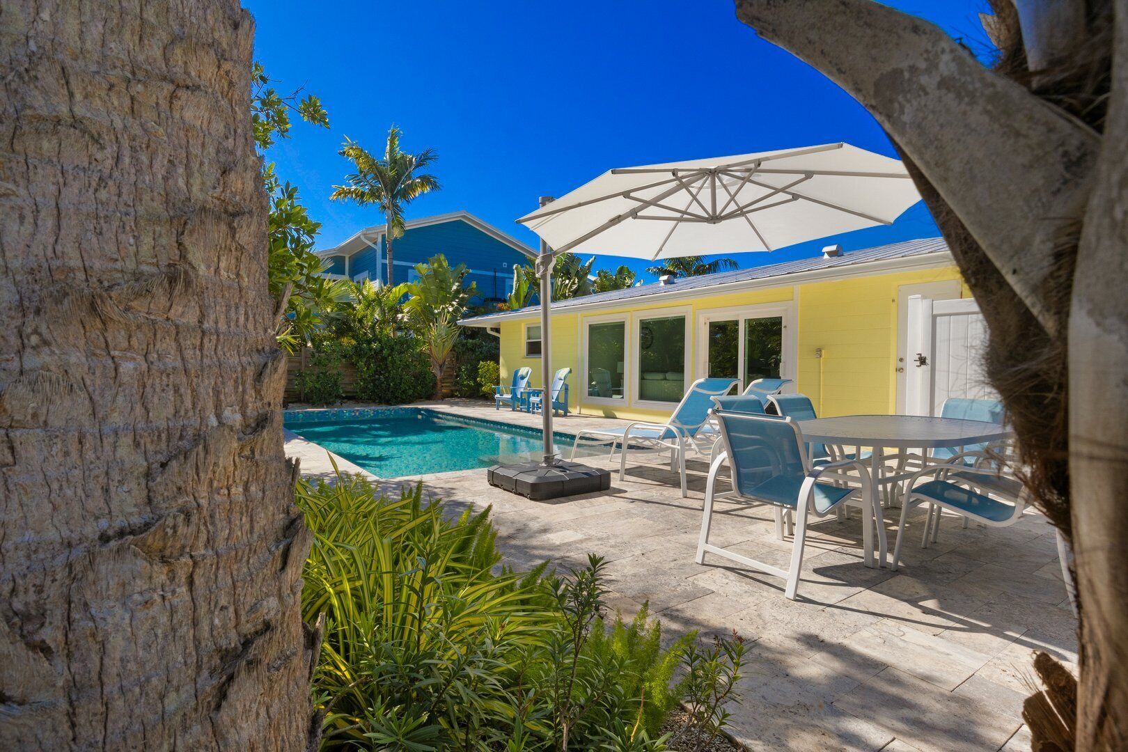 Et oppvarmet basseng