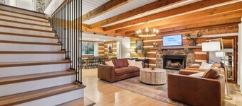 Kingston Cabin with Pool - 30 mins from Nashville