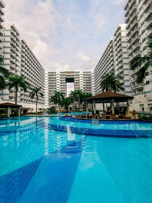 Piscine extérieure