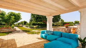 Terrace/patio - Charming Masseria Don Sisto - green suite (Alberobello)