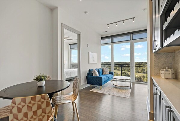 Captivating views from this exclusive 2 bedroom 2 bathroom apartment. - Tysons Penthouse 2BR | Pool & Gym (McLean)