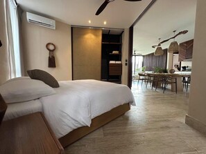 3 chambres, fer et planche à repasser, Wi-Fi, draps fournis